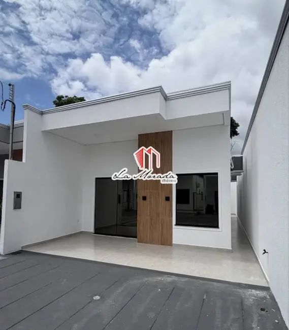 Casa com 2 quartos para alugar, 112m2 em Flores, Manaus - AM - imagem 1 Foto 1 de Casa com 2 quartos para alugar, 112m2 em Flores, Manaus - AM