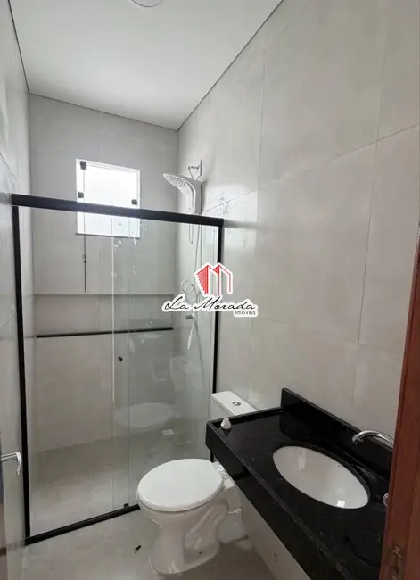 Casa com 2 quartos para alugar, 112m2 em Flores, Manaus - AM - imagem 4 Foto 4 de Casa com 2 quartos para alugar, 112m2 em Flores, Manaus - AM