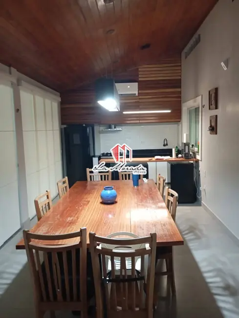 Foto 4 de Casa com 4 quartos à venda, 204m2 em Flores, Manaus - AM