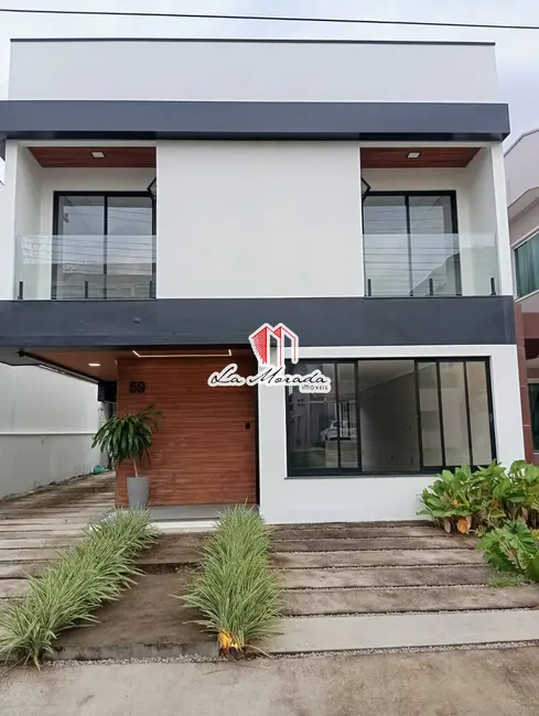 Foto 1 de Casa com 4 quartos à venda, 204m2 em Flores, Manaus - AM