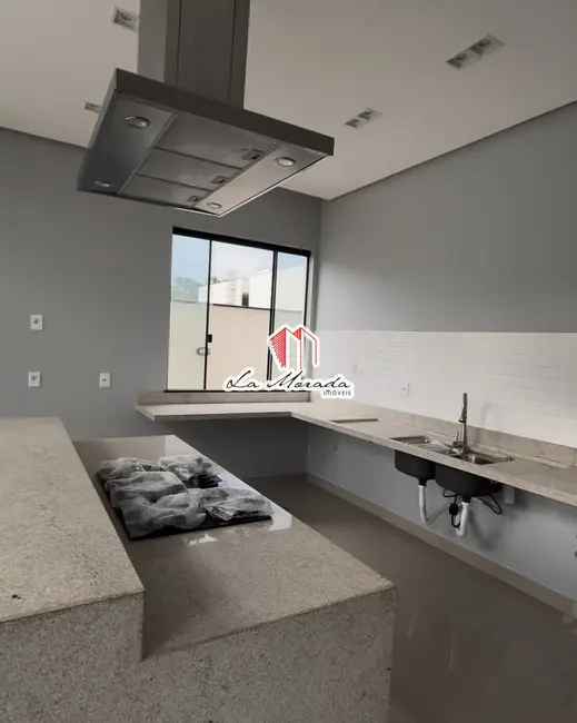 Casa de Condomínio com 3 quartos à venda, 345m2 em Ponta Negra, Manaus - AM - imagem 4 Foto 4 de Casa de Condomínio com 3 quartos à venda, 345m2 em Ponta Negra, Manaus - AM