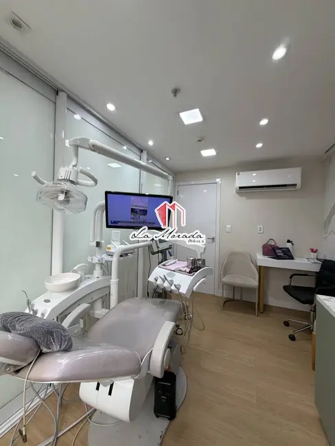 Sala Comercial à venda, 33m2 em Adrianópolis, Manaus - AM - imagem 3 Foto 3 de Sala Comercial à venda, 33m2 em Adrianópolis, Manaus - AM