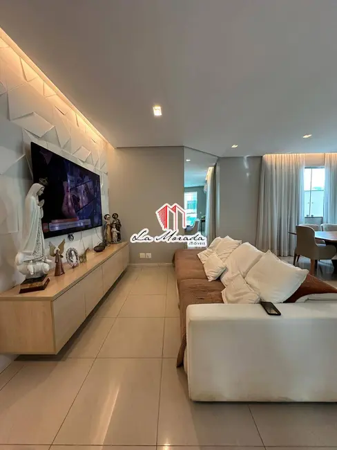 Casa de Condomínio com 4 quartos para alugar, 406m2 em Flores, Manaus - AM - imagem 3 Foto 3 de Casa de Condomínio com 4 quartos para alugar, 406m2 em Flores, Manaus - AM