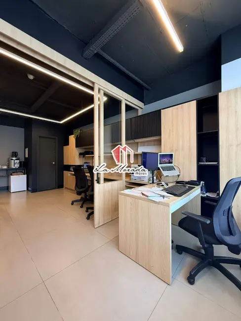 Foto 1 de Sala Comercial à venda e para alugar em Adrianópolis, Manaus - AM