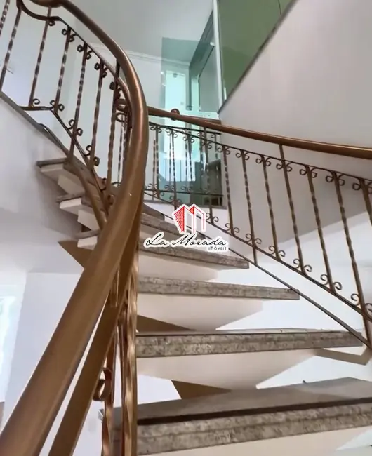 Foto 8 de Casa com 5 quartos à venda, 370m2 em Ponta Negra, Manaus - AM