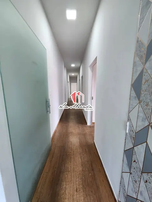 Sala Comercial para alugar, 180m2 em Nossa Senhora das Graças, Manaus - AM - imagem 6 Foto 6 de Sala Comercial para alugar, 180m2 em Nossa Senhora das Graças, Manaus - AM