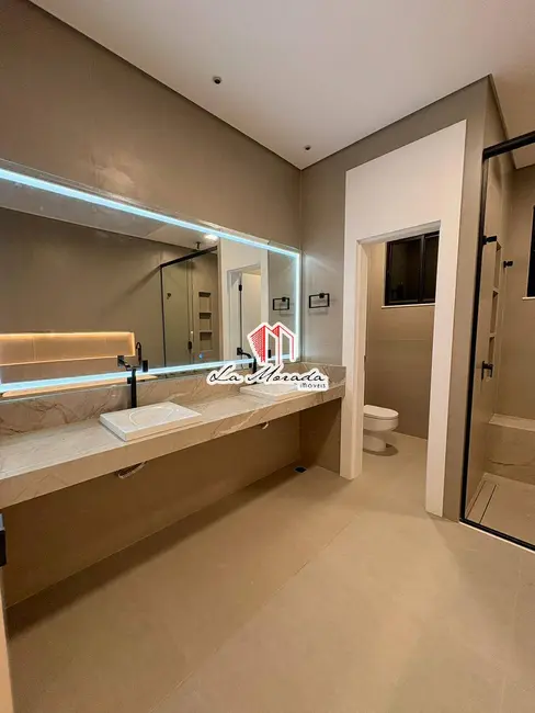 Foto 8 de Casa de Condomínio com 4 quartos à venda, 300m2 em Ponta Negra, Manaus - AM