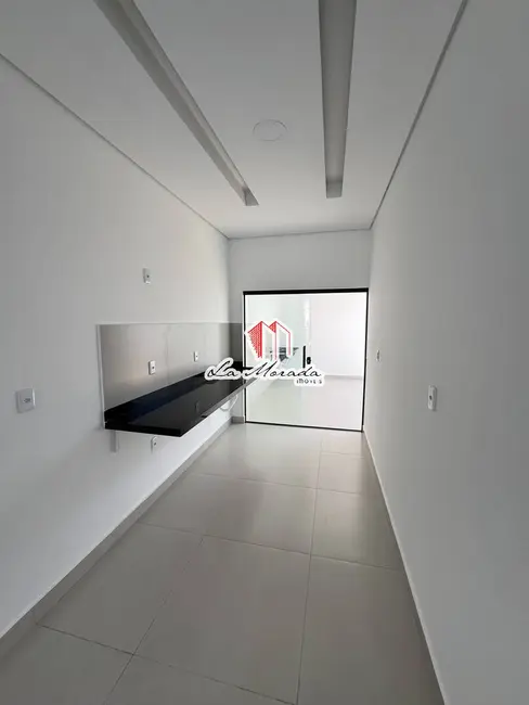 Foto 2 de Casa com 2 quartos à venda, 60m2 em Parque 10 de Novembro, Manaus - AM