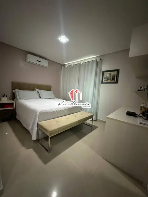 Casa com 3 quartos à venda, 235m2 em Flores, Manaus - AM - imagem 5 Foto 5 de Casa com 3 quartos à venda, 235m2 em Flores, Manaus - AM