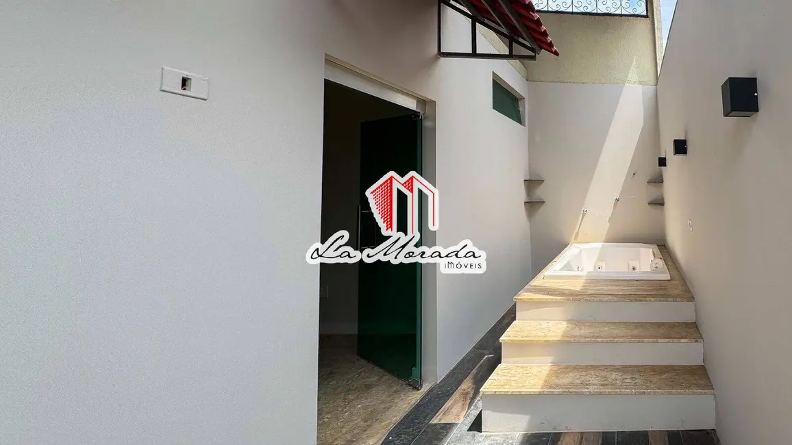 Casa com 4 quartos à venda, 440m2 em Tarumã, Manaus - AM - imagem 6 Foto 6 de Casa com 4 quartos à venda, 440m2 em Tarumã, Manaus - AM