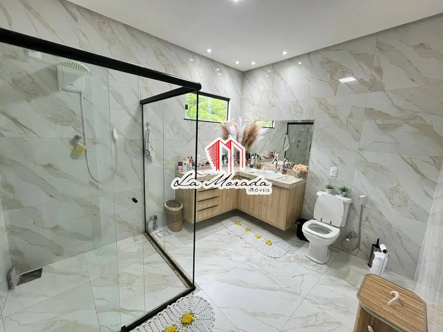 Foto 7 de Casa com 4 quartos à venda, 310m2 em Flores, Manaus - AM