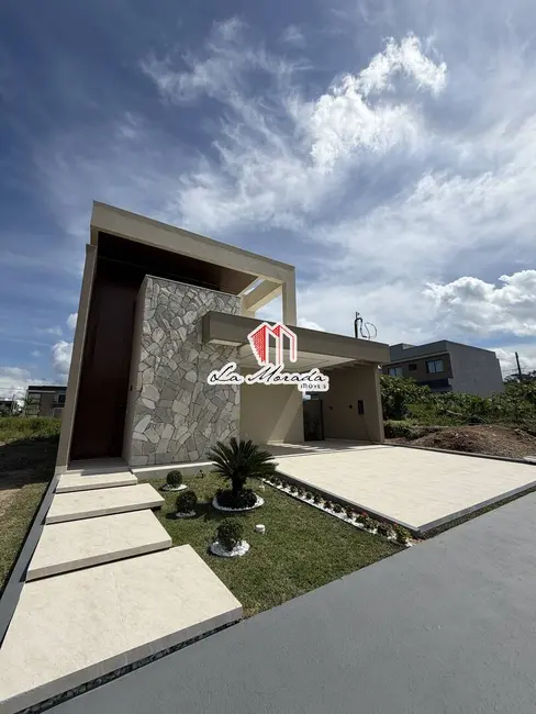 Foto 1 de Casa com 3 quartos à venda, 155m2 em Ponta Negra, Manaus - AM