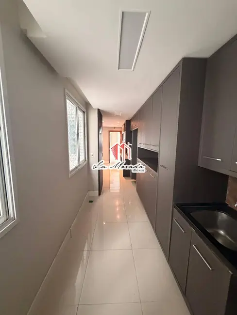 Foto 4 de Apartamento com 4 quartos para alugar, 180m2 em Ponta Negra, Manaus - AM