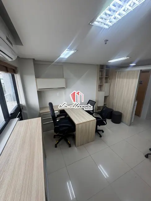 Sala Comercial à venda, 29m2 em Adrianópolis, Manaus - AM - imagem 1 Foto 1 de Sala Comercial à venda, 29m2 em Adrianópolis, Manaus - AM