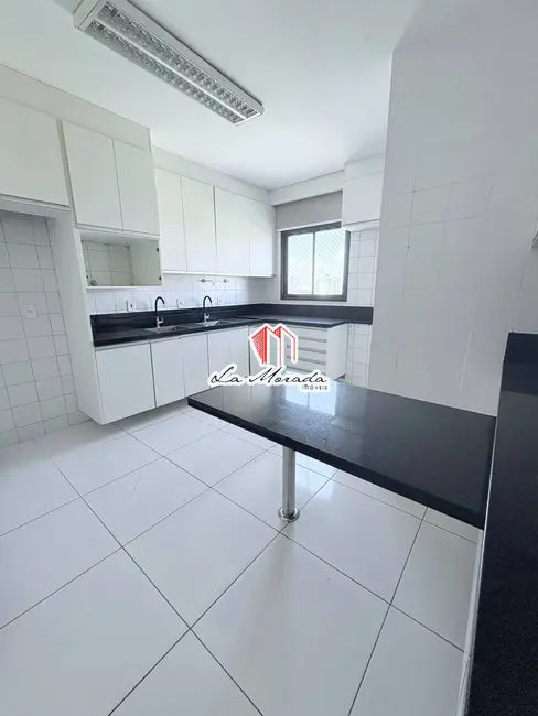 Foto 4 de Apartamento com 4 quartos à venda, 240m2 em Nossa Senhora das Graças, Manaus - AM