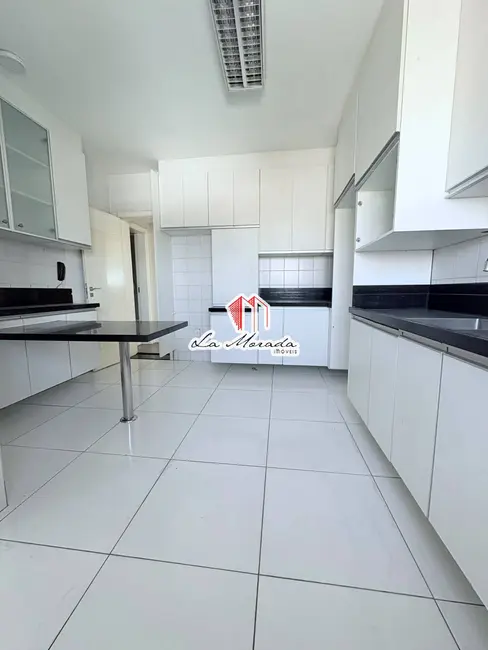 Foto 7 de Apartamento com 4 quartos à venda, 240m2 em Nossa Senhora das Graças, Manaus - AM