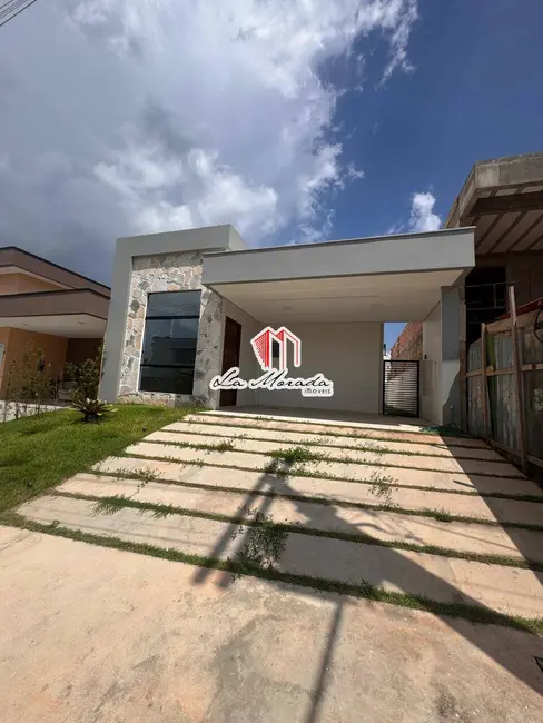Foto 1 de Casa com 3 quartos à venda, 118m2 em Ponta Negra, Manaus - AM