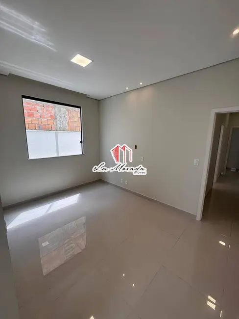 Foto 3 de Casa com 3 quartos à venda, 118m2 em Ponta Negra, Manaus - AM