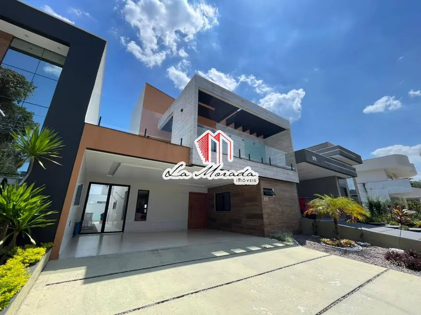 Foto 1 de Casa com 4 quartos à venda, 250m2 em Ponta Negra, Manaus - AM