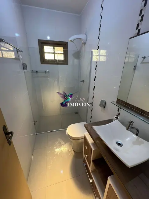 Casa com 3 quartos à venda, 125m2 em Torres - RS - imagem 6 Foto 6 de Casa com 3 quartos à venda, 125m2 em Torres - RS