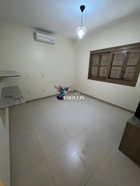 Casa com 3 quartos à venda, 125m2 em Torres - RS - imagem 5 Foto 5 de Casa com 3 quartos à venda, 125m2 em Torres - RS
