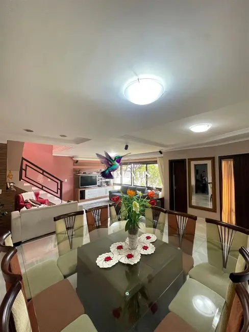 Casa com 4 quartos à venda, 240m2 em Centro, Torres - RS - imagem 3 Foto 3 de Casa com 4 quartos à venda, 240m2 em Centro, Torres - RS