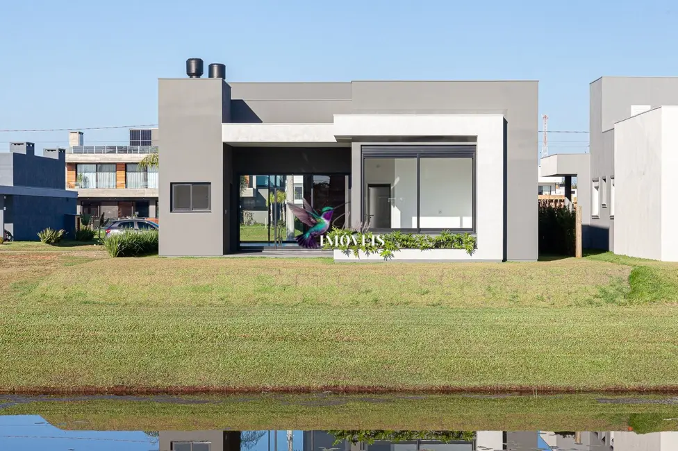 Casa com 3 quartos à venda, 205m2 em Torres - RS - imagem 5 Foto 5 de Casa com 3 quartos à venda, 205m2 em Torres - RS