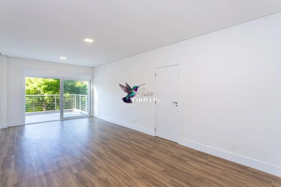 Casa de Condomínio com 3 quartos à venda, 344m2 em Pedra Redonda, Porto Alegre - RS - imagem 4 Foto 4 de Casa de Condomínio com 3 quartos à venda, 344m2 em Pedra Redonda, Porto Alegre - RS