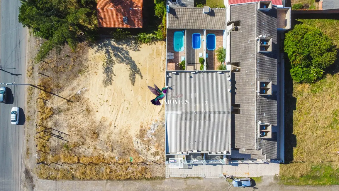 Casa com 2 quartos à venda, 165m2 em Centro, Tramandai - RS - imagem 9 Foto 9 de Casa com 2 quartos à venda, 165m2 em Centro, Tramandai - RS
