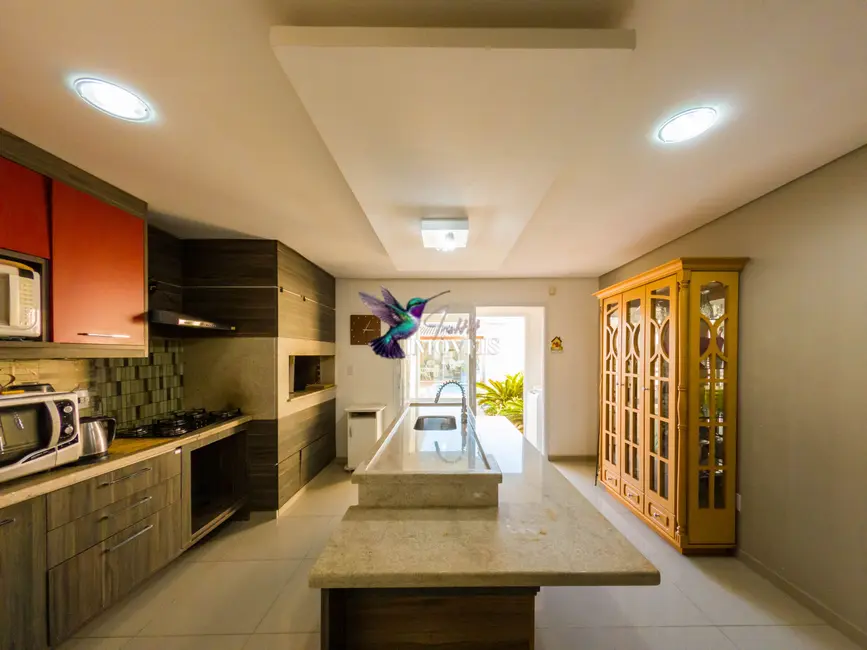 Foto 31 de Casa com 2 quartos à venda, 165m2 em Centro, Tramandai - RS