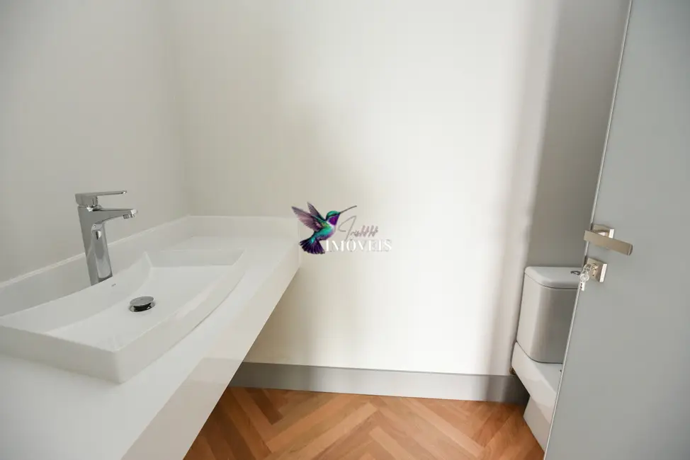 Apartamento com 3 quartos à venda, 319m2 em Gramado - RS - imagem 6 Foto 6 de Apartamento com 3 quartos à venda, 319m2 em Gramado - RS