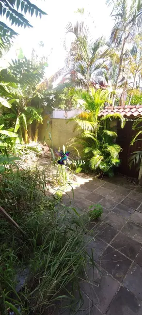 Foto 2 de Sobrado com 5 quartos à venda, 338m2 em Jardim Itu, Porto Alegre - RS