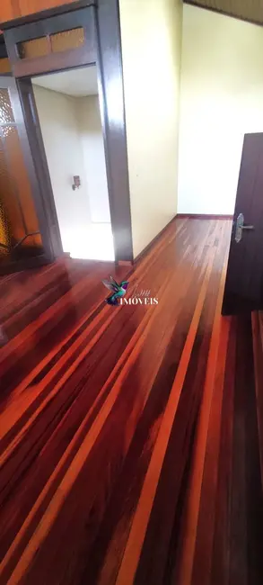 Foto 6 de Sobrado com 5 quartos à venda, 338m2 em Jardim Itu, Porto Alegre - RS