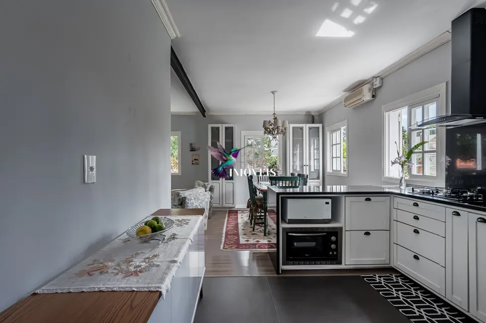 Foto 3 de Casa com 4 quartos à venda, 173m2 em Gramado - RS