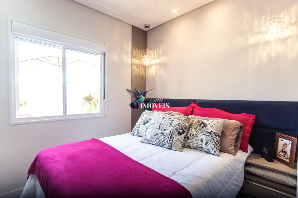 Foto 9 de Casa com 2 quartos à venda, 48m2 em Cachoeirinha - RS