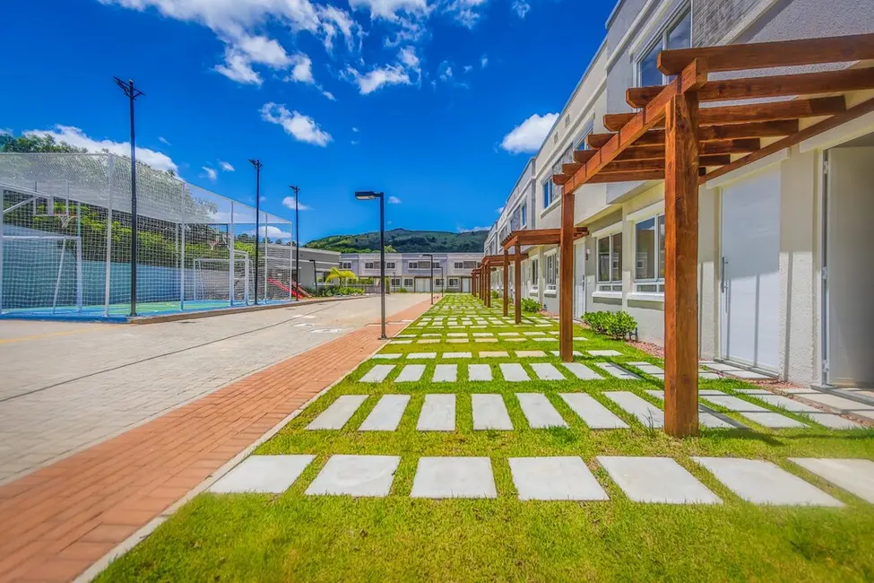 Casa de Condomínio com 2 quartos à venda, 87m2 em Vila Nova, Porto Alegre - RS - imagem 4 Foto 4 de Casa de Condomínio com 2 quartos à venda, 87m2 em Vila Nova, Porto Alegre - RS