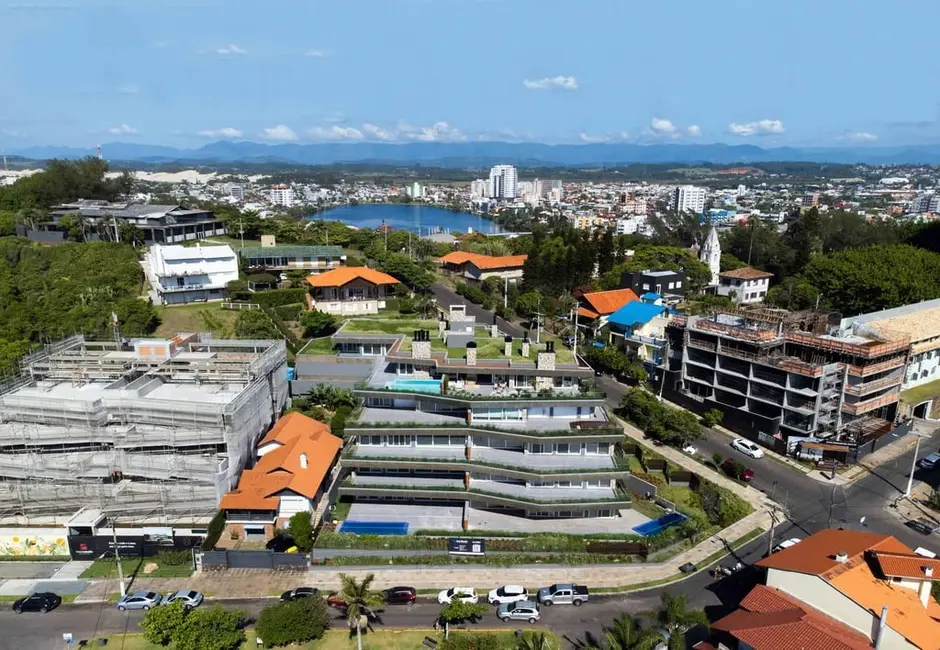 Apartamento com 4 quartos à venda, 514m2 em Torres - RS - imagem 8 Foto 8 de Apartamento com 4 quartos à venda, 514m2 em Torres - RS