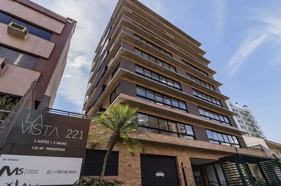 Apartamento com 3 quartos à venda, 130m2 em Petrópolis, Porto Alegre - RS - imagem 4 Foto 4 de Apartamento com 3 quartos à venda, 130m2 em Petrópolis, Porto Alegre - RS