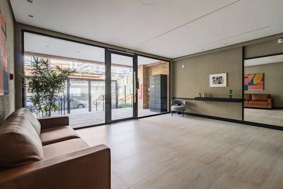 Apartamento com 3 quartos à venda, 130m2 em Petrópolis, Porto Alegre - RS - imagem 8 Foto 8 de Apartamento com 3 quartos à venda, 130m2 em Petrópolis, Porto Alegre - RS