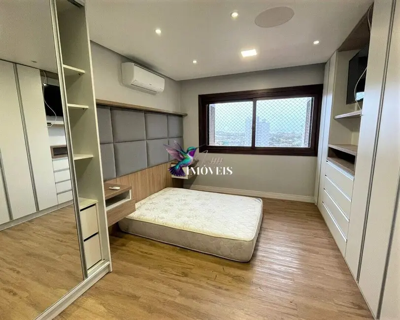 Cobertura com 3 quartos à venda, 270m2 em Centro, Torres - RS - imagem 6 Foto 6 de Cobertura com 3 quartos à venda, 270m2 em Centro, Torres - RS