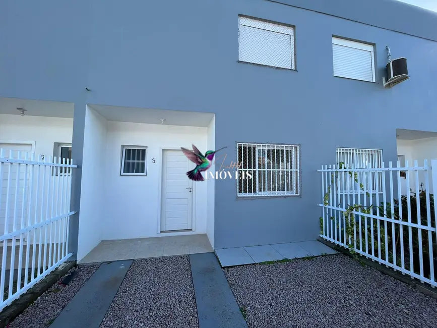 Foto 2 de Casa com 2 quartos à venda, 70m2 em Centro, Passo De Torres - SC