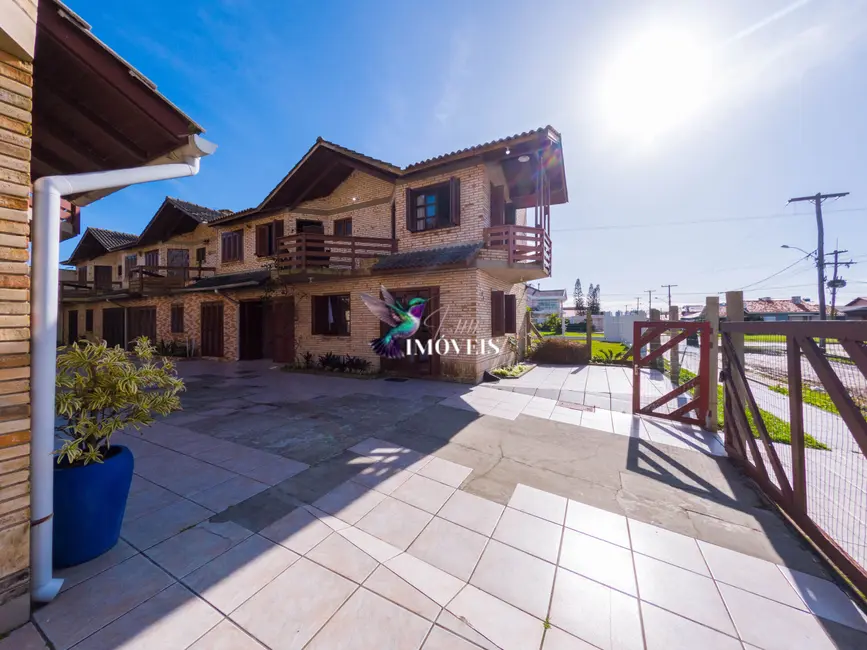 Casa com 2 quartos à venda, 98m2 em Centro, Tramandai - RS - imagem 6 Foto 6 de Casa com 2 quartos à venda, 98m2 em Centro, Tramandai - RS