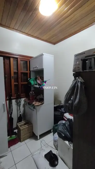 Foto 8 de Casa com 2 quartos à venda, 185m2 em Guaiba - RS