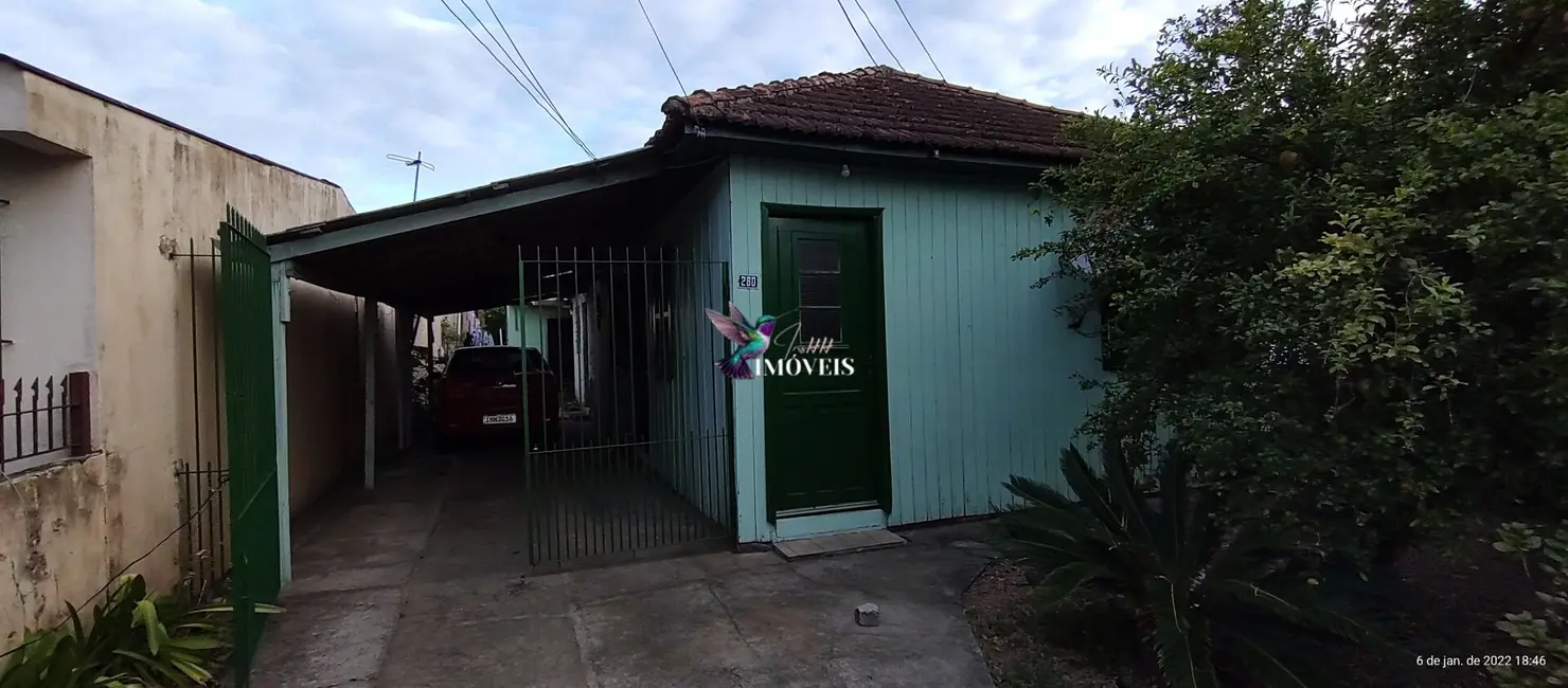 Foto 2 de Casa com 2 quartos à venda, 370m2 em Guaiba - RS