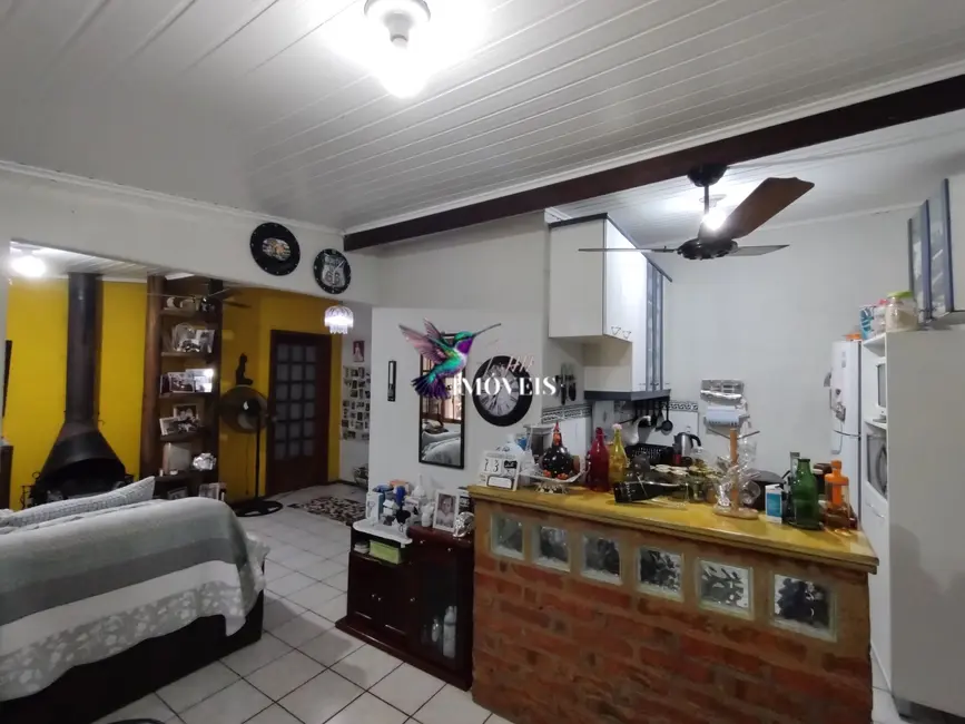 Foto 8 de Casa com 2 quartos à venda, 68m2 em Guaiba - RS