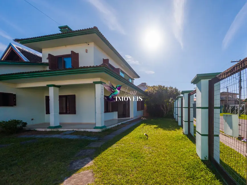 Sobrado com 4 quartos à venda, 188m2 em Tramandai - RS - imagem 8 Foto 8 de Sobrado com 4 quartos à venda, 188m2 em Tramandai - RS