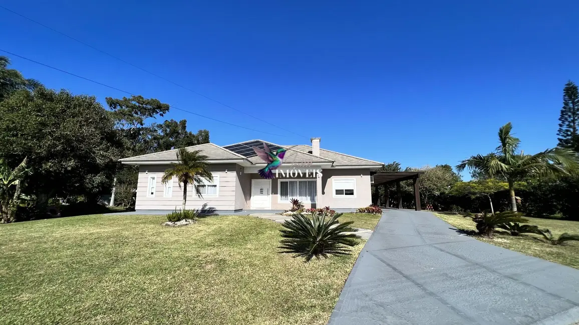 Casa de Condomínio com 3 quartos à venda, 354m2 em Tramandai - RS - imagem 3 Foto 3 de Casa de Condomínio com 3 quartos à venda, 354m2 em Tramandai - RS