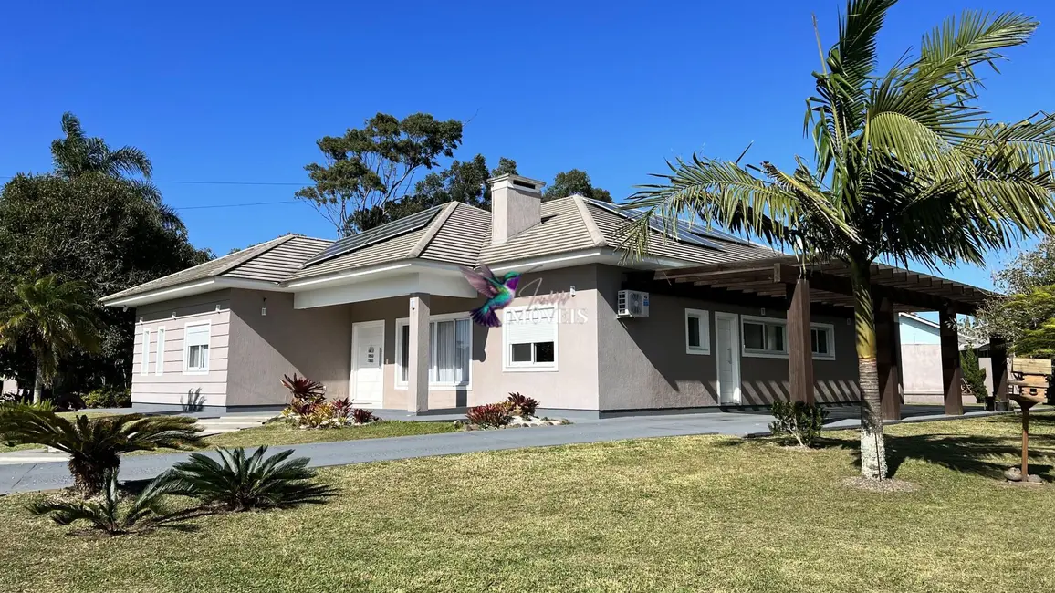 Casa de Condomínio com 3 quartos à venda, 354m2 em Tramandai - RS - imagem 4 Foto 4 de Casa de Condomínio com 3 quartos à venda, 354m2 em Tramandai - RS