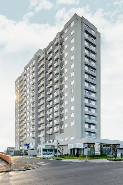 Foto 2 de Apartamento com 2 quartos à venda, 56m2 em Passo da Areia, Porto Alegre - RS