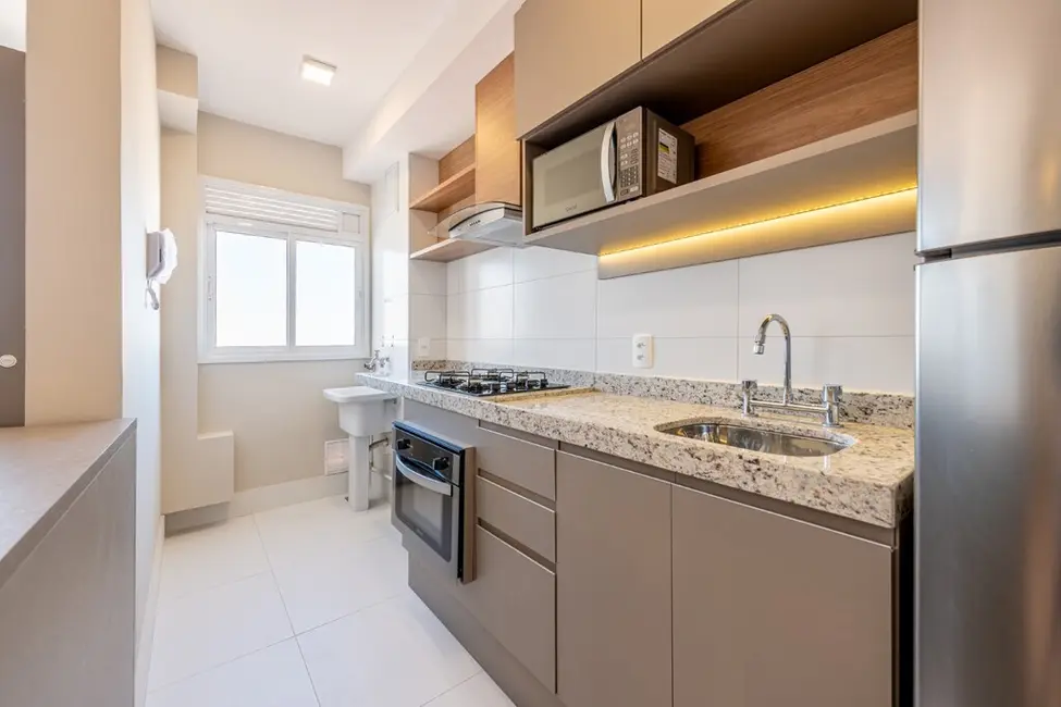 Apartamento com 3 quartos à venda, 67m2 em Passo da Areia, Porto Alegre - RS - imagem 8 Foto 8 de Apartamento com 3 quartos à venda, 67m2 em Passo da Areia, Porto Alegre - RS